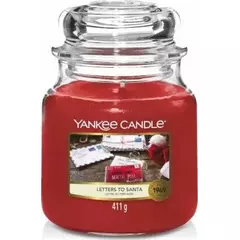 Свічка Yankee Candle medium jar листи до санти 411 г