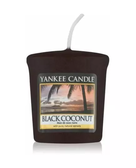 Свечка Yankee Candle classic votive black coconut candle 49g