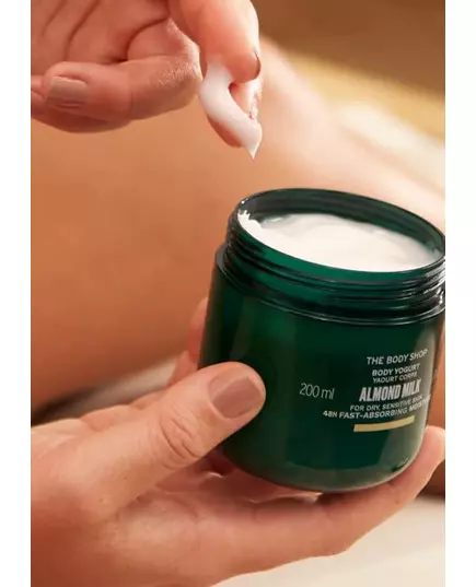 Йогурт для тіла Almond Milk The Body Shop 200 мл, зображення 4